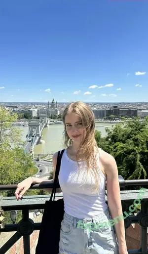 mira.004 / model_mira nude photo #3806