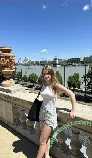 mira.004 / model_mira nude photo #3812