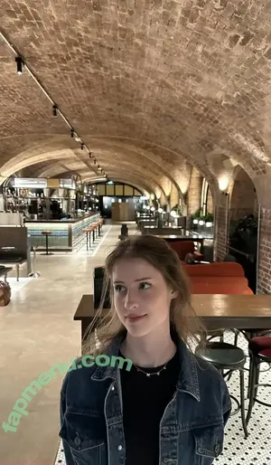 mira.004 / model_mira nude photo #3845