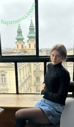 mira.004 / model_mira nude photo #3877