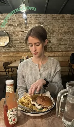 mira.004 / model_mira nude photo #3910