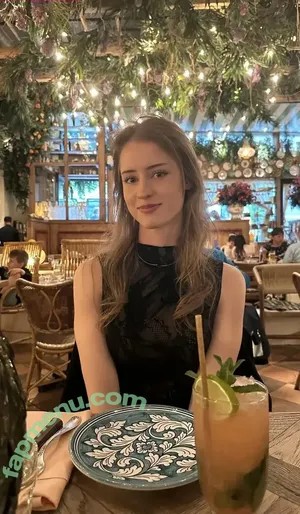 mira.004 / model_mira nude photo #3934