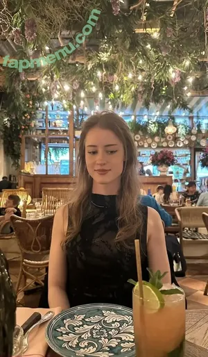 mira.004 / model_mira nude photo #3939