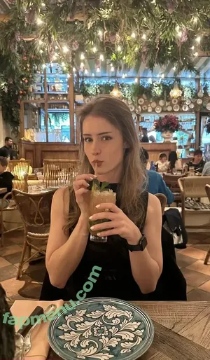 mira.004 / model_mira nude photo #3951