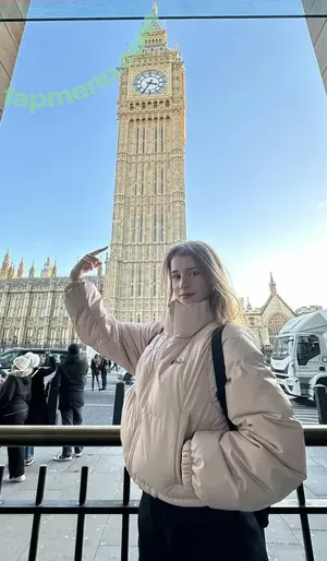 mira.004 / model_mira nude photo #3955