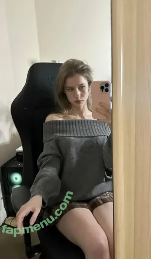 mira.004 / model_mira nude photo #3957