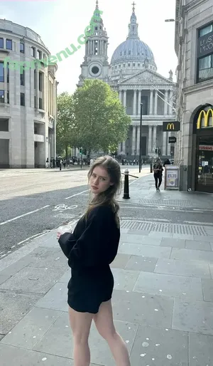 mira.004 / model_mira nude photo #3967