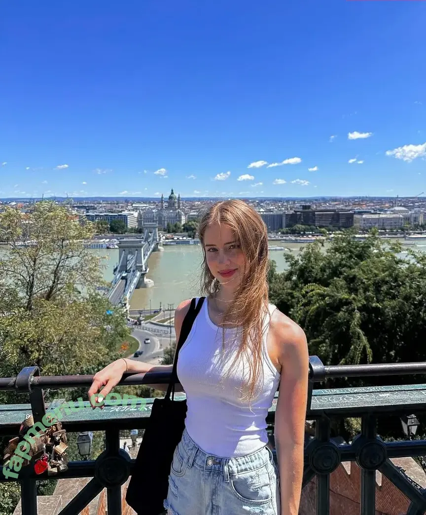 mira.004 nude photo #3566 (model_mira)