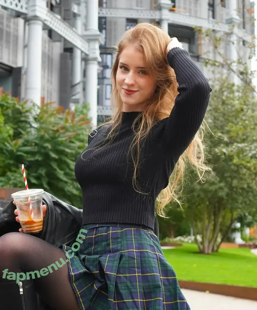 mira.004 nude photo #3591 (model_mira)