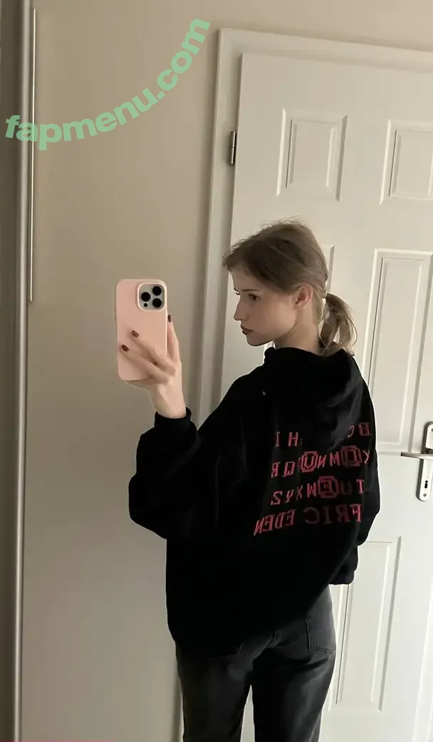 mira.004 nude photo #3666 (model_mira)