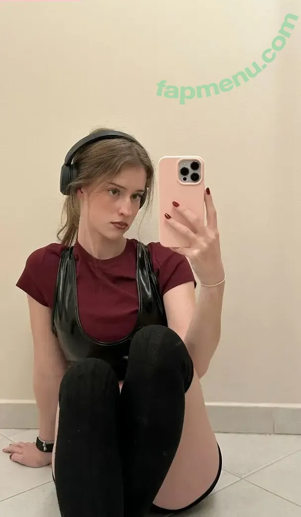 mira.004 nude photo #3685 (model_mira)