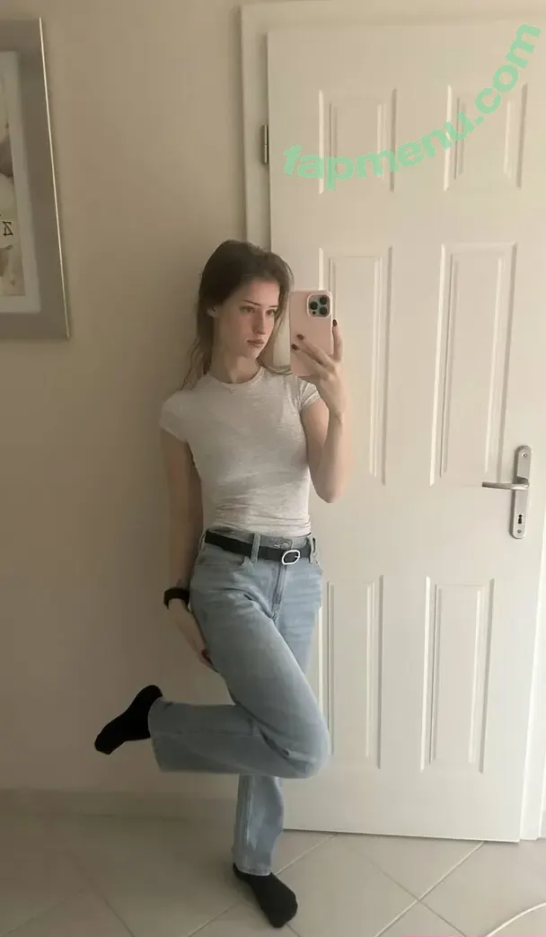 mira.004 nude photo #3708 (model_mira)