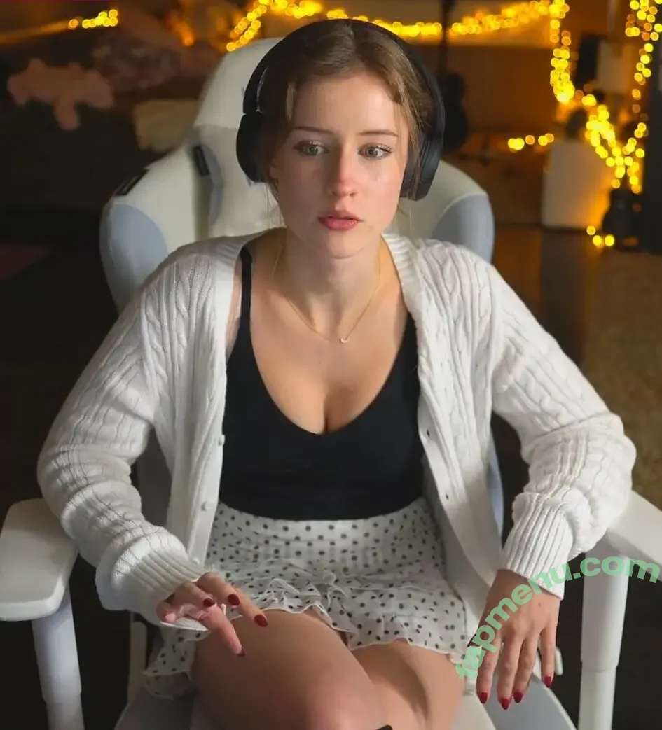 mira.004 nude photo #3737 (model_mira)