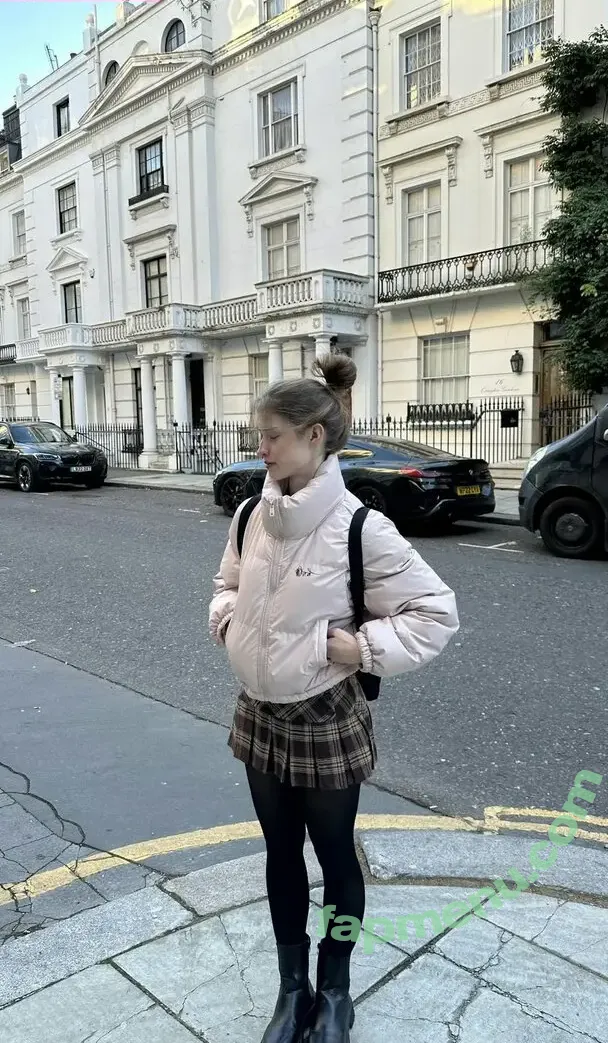 mira.004 nude photo #3753 (model_mira)