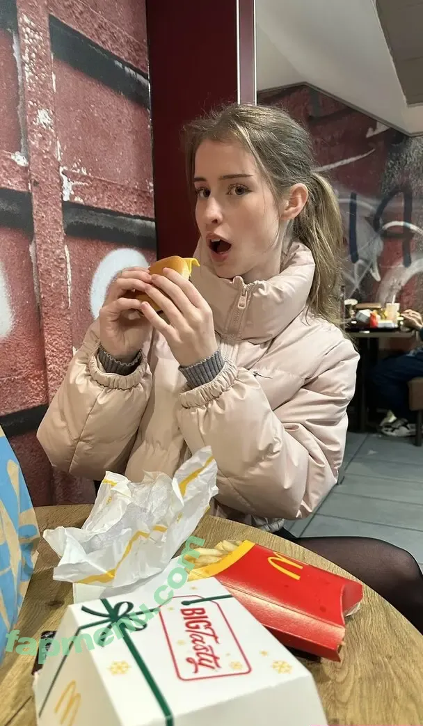 mira.004 nude photo #3765 (model_mira)