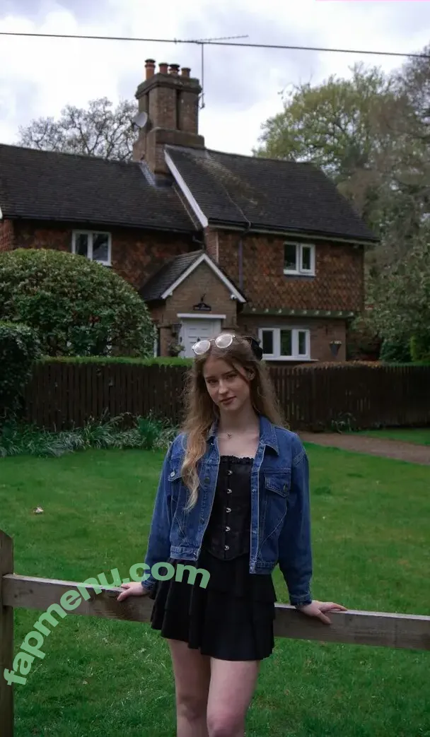 mira.004 nude photo #3779 (model_mira)