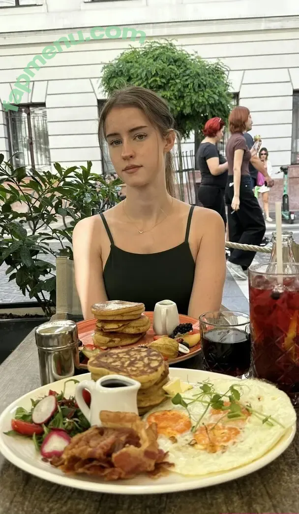 mira.004 nude photo #3853 (model_mira)