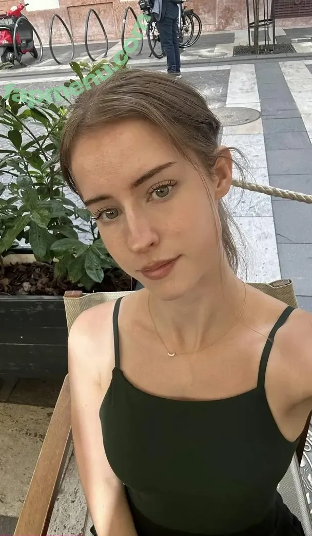 mira.004 nude photo #3856 (model_mira)