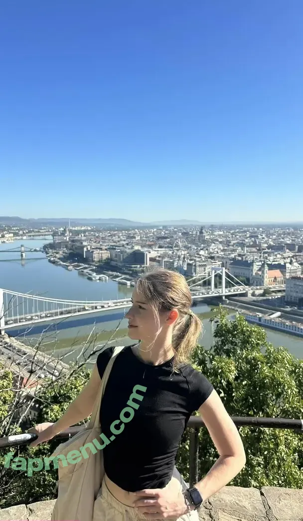 mira.004 nude photo #3925 (model_mira)