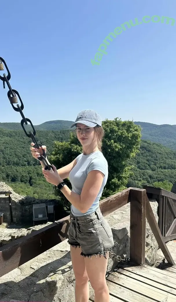 mira.004 nude photo #3980 (model_mira)