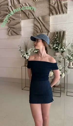 mira.004 / model_mira nude photo #4024