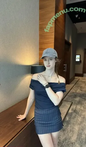 mira.004 / model_mira nude photo #4066