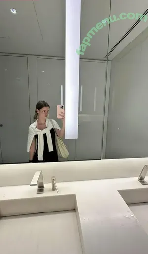 mira.004 / model_mira nude photo #4080