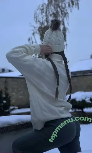 mira.004 / model_mira nude photo #4087