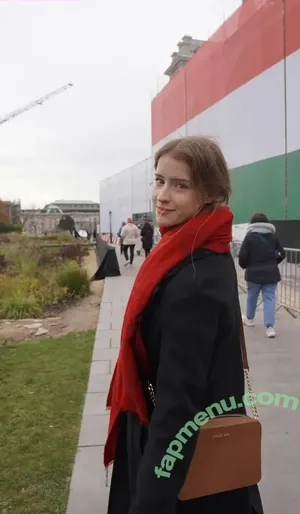 mira.004 / model_mira nude photo #4095