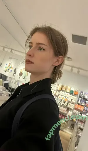 mira.004 / model_mira nude photo #4120