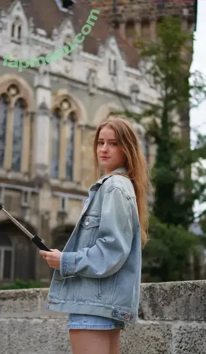 mira.004 / model_mira nude photo #4183