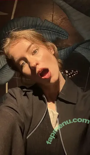 mira.004 / model_mira nude photo #4203