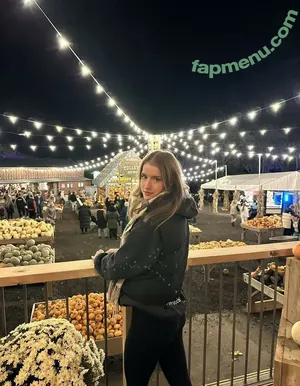 mira.004 / model_mira nude photo #4212