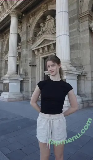 mira.004 / model_mira nude photo #4283