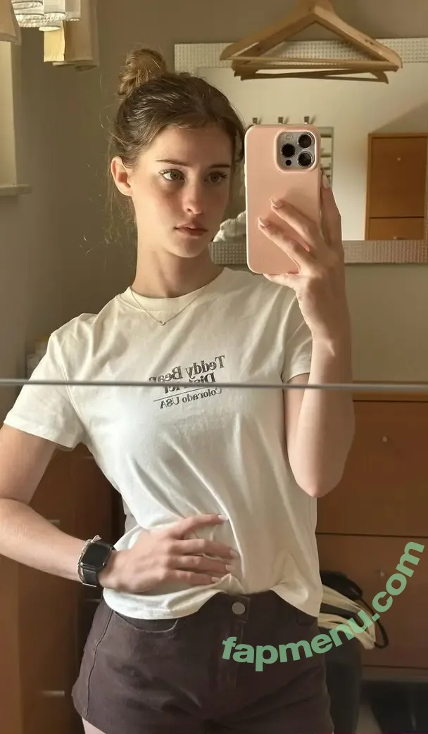 mira.004 nude photo #4073 (model_mira)