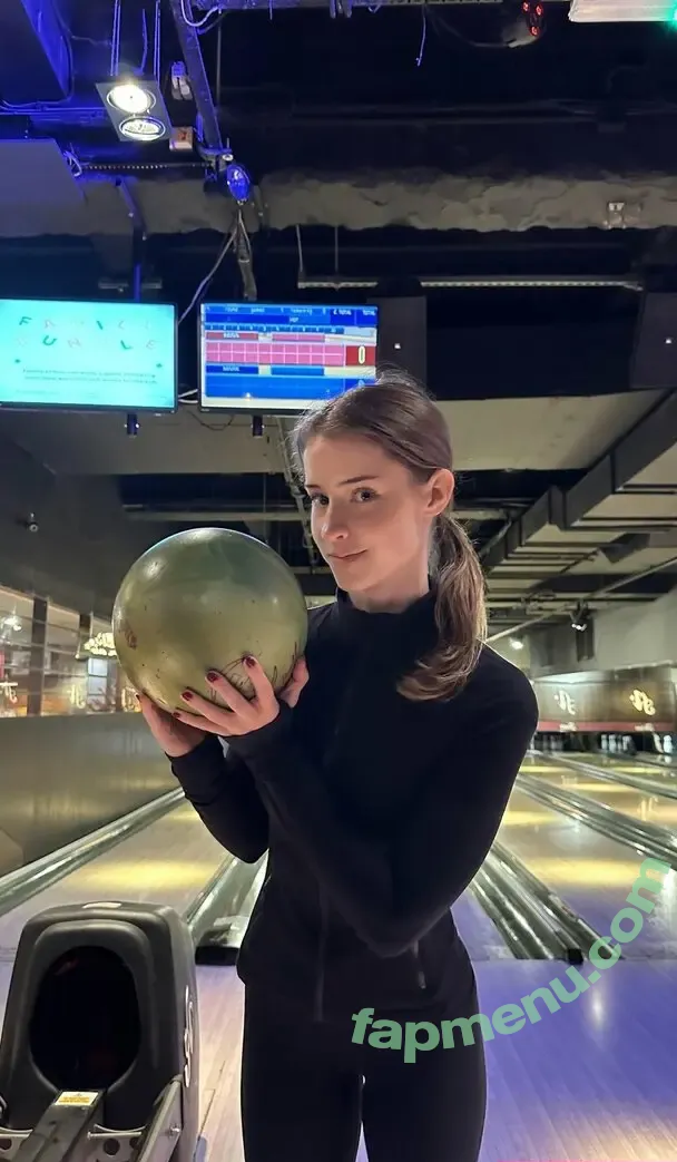 mira.004 nude photo #4306 (model_mira)