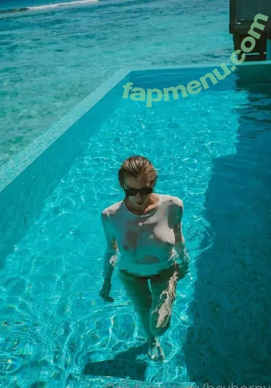 Mira nude photo #0082 (callipygianvip / heyhorny / mira.004)