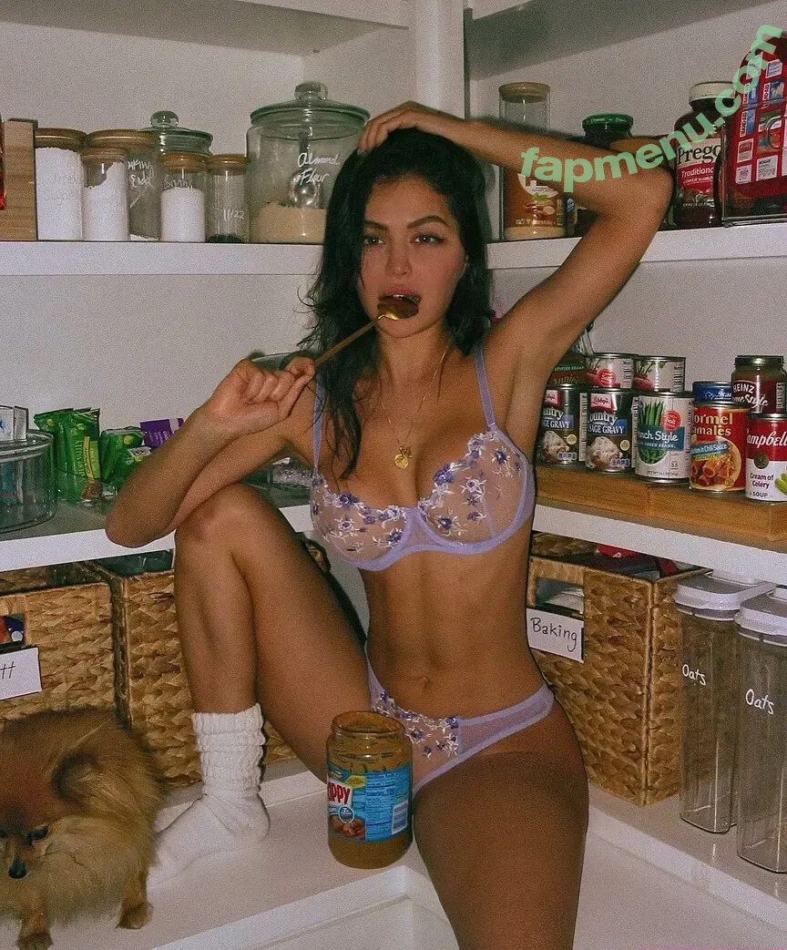 Mira Anna Dolan nude photo #0001 (Mira Anna Dolan)