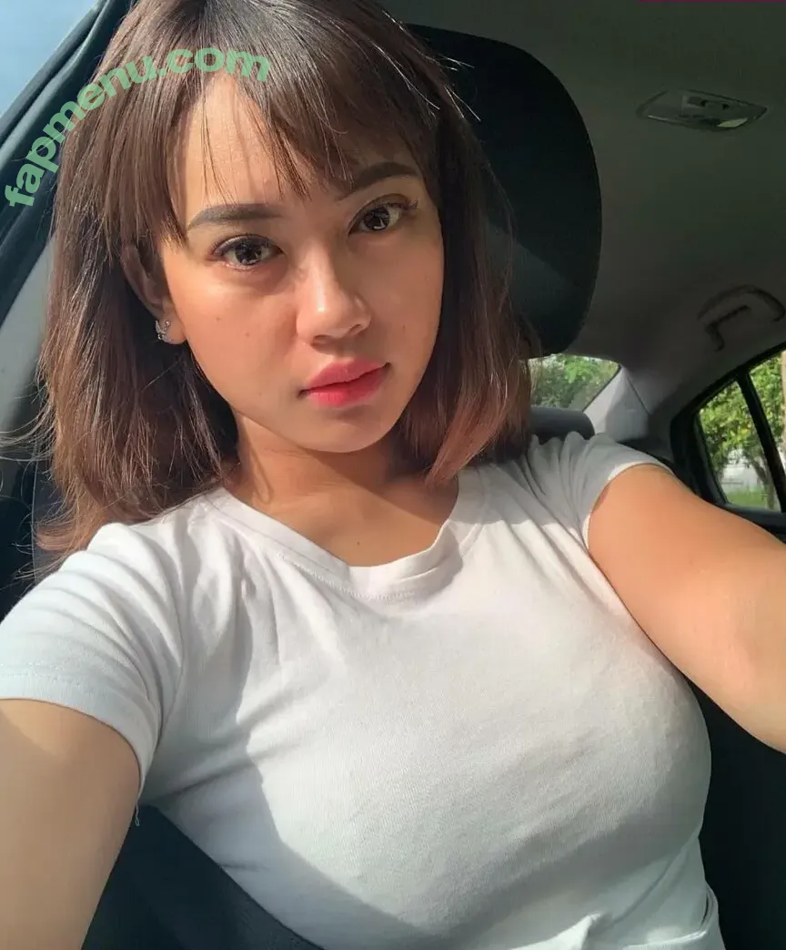 Mira Syafira nude photo #0015 (SerigalaCantik / mirasyafira_ / notyourmak__)