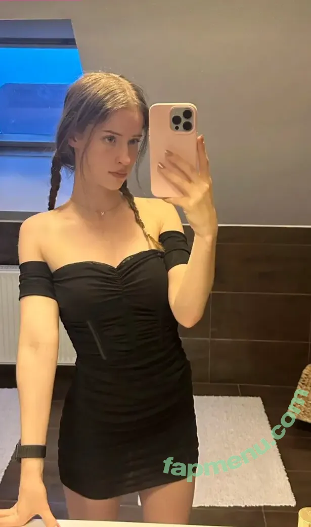 Mira Szalma nude photo #1007 (itsmira004 / mira.004 / mira.szalma)