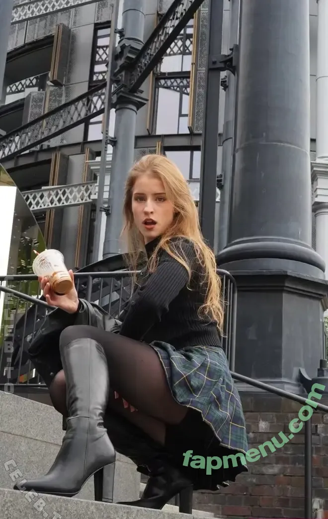 Mira Szalma nude photo #1149 (itsmira004 / mira.004 / mira004)