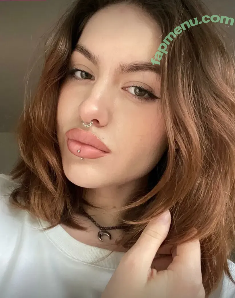 mirablack nude photo #0002 (mirablack)