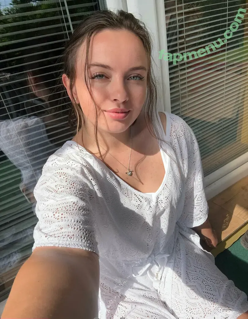 miraclefree nude photo #0003 (compass_31)