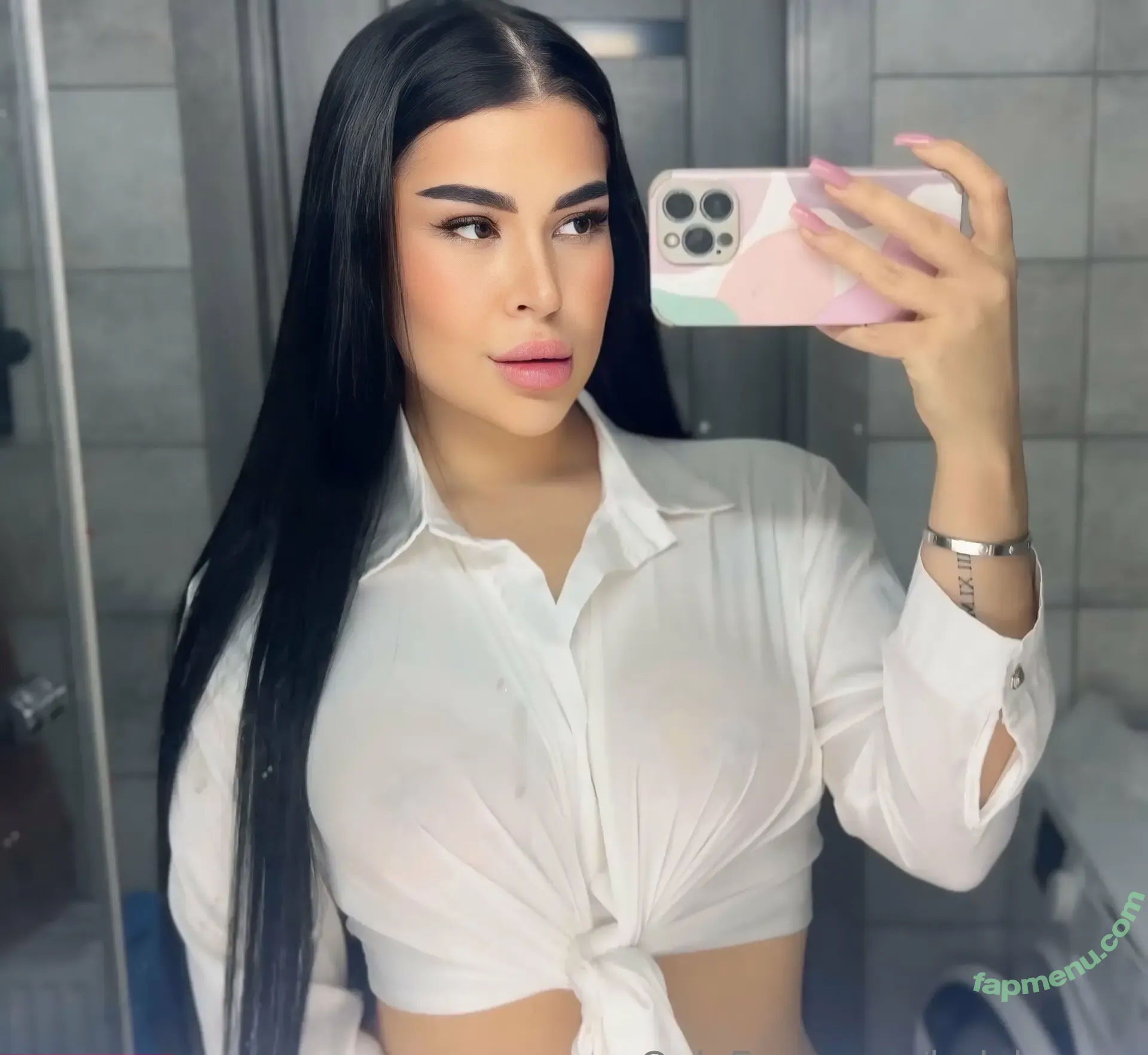 miraclekamila nude photo #0023 (miraclekamila)