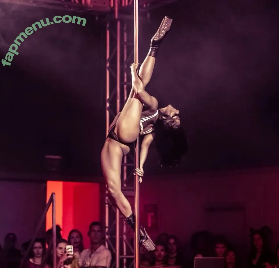 Miragem Feet nude photo #0075 (Miragem Feet)