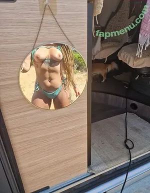  nude photo #0002