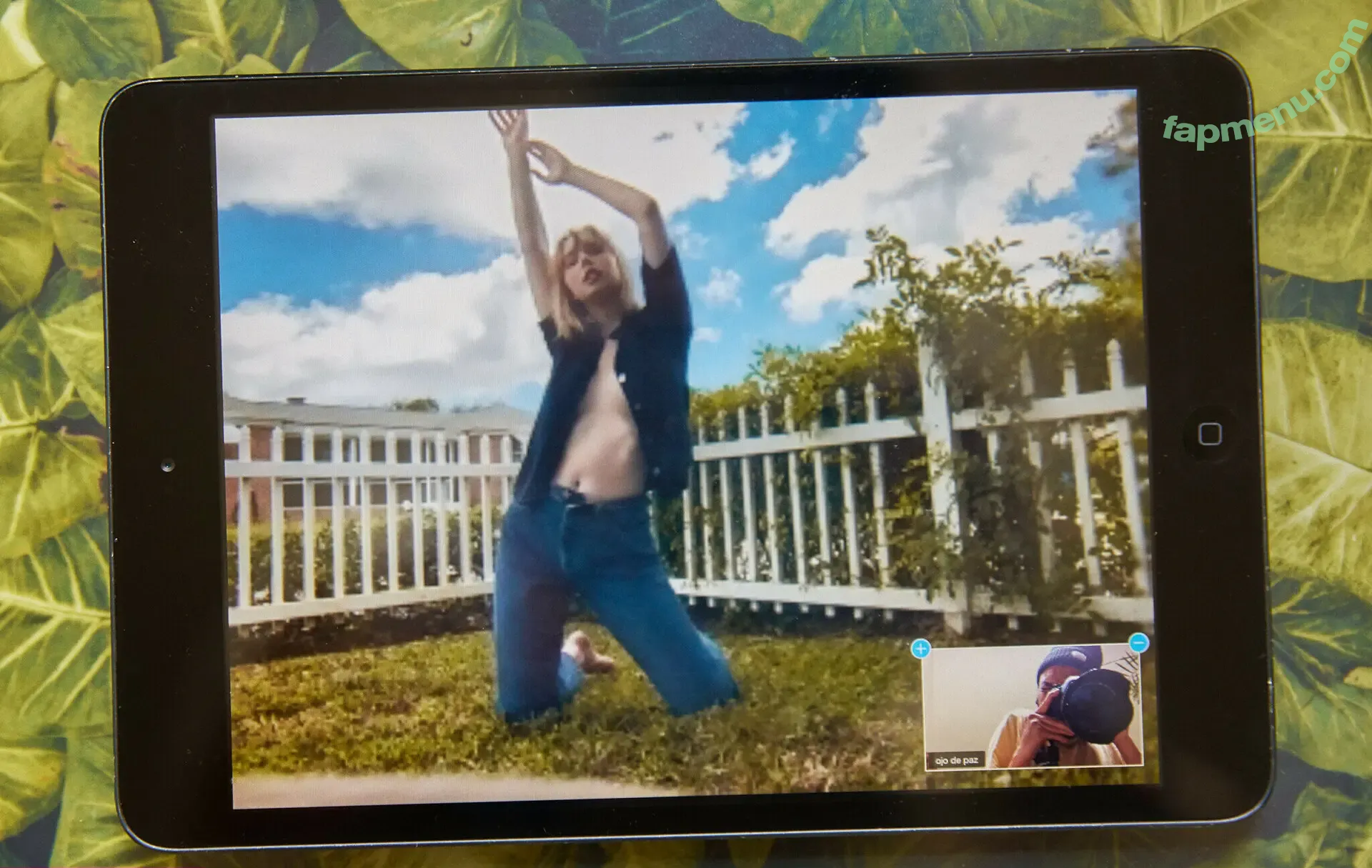 Miranda Berggren nude photo #0007 (mirandaberggren / mirandafromwisconsin)