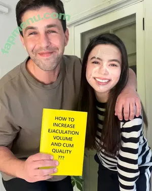 Miranda Cosgrove / MirandaCosgrove / onlyfanssz nude photo #0013