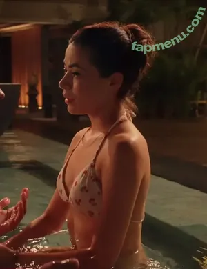 Miranda Cosgrove / MirandaCosgrove / onlyfanssz nude photo #0399