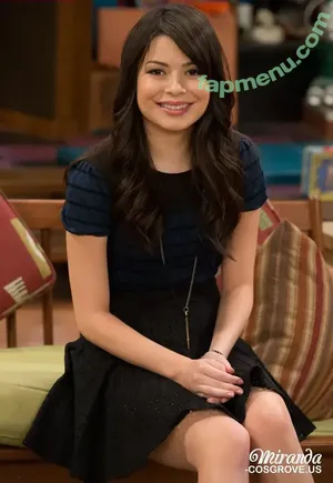 Miranda Cosgrove / MirandaCosgrove / onlyfanssz nude photo #0784